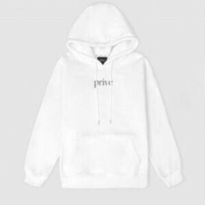 Privé by BBH, a Unisex Streetwear Label From
EXO'S
Baekhyun:
Exclusive